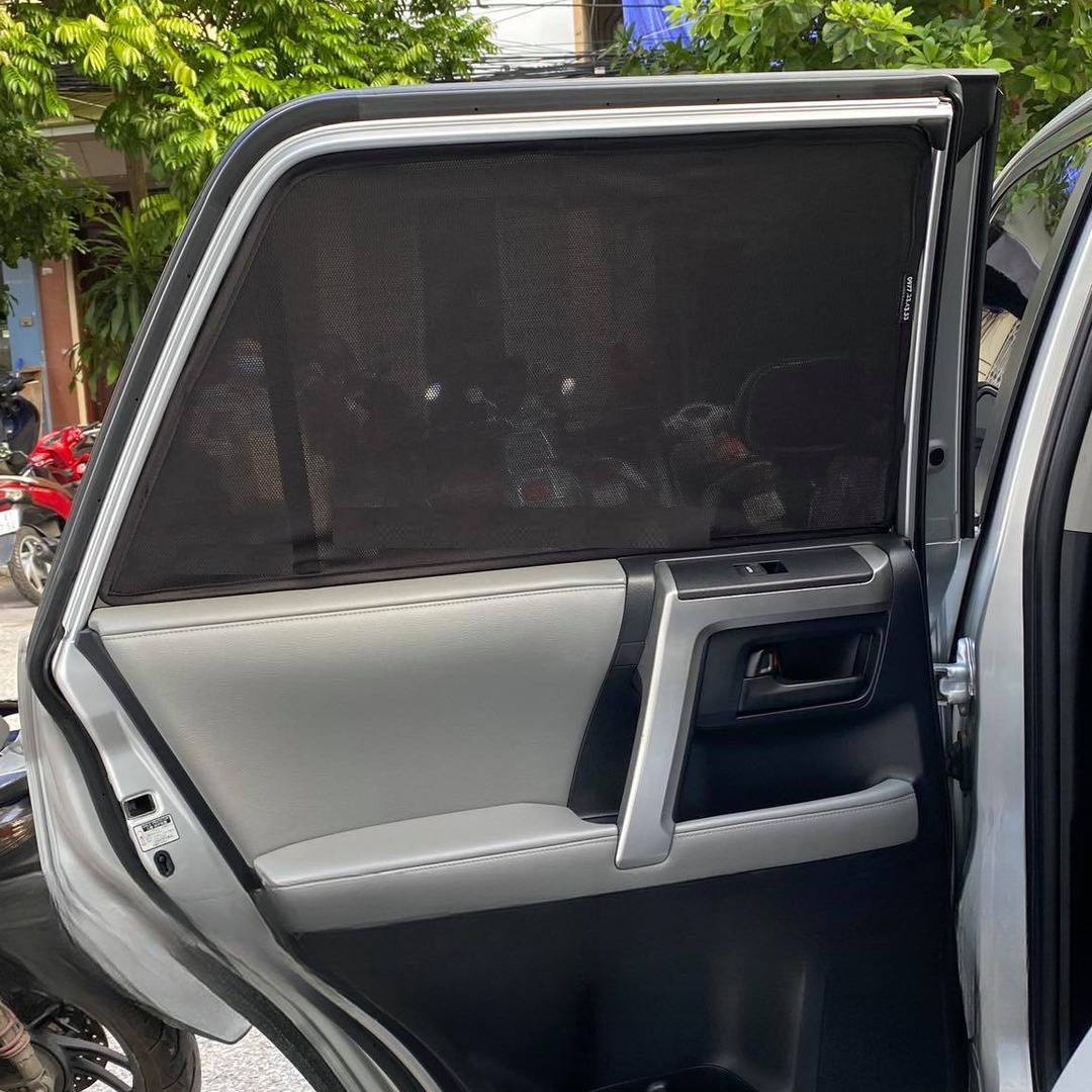 TOYOTA 4RUNNER 2009-2024 custom-fit car window sun shades — photo 3