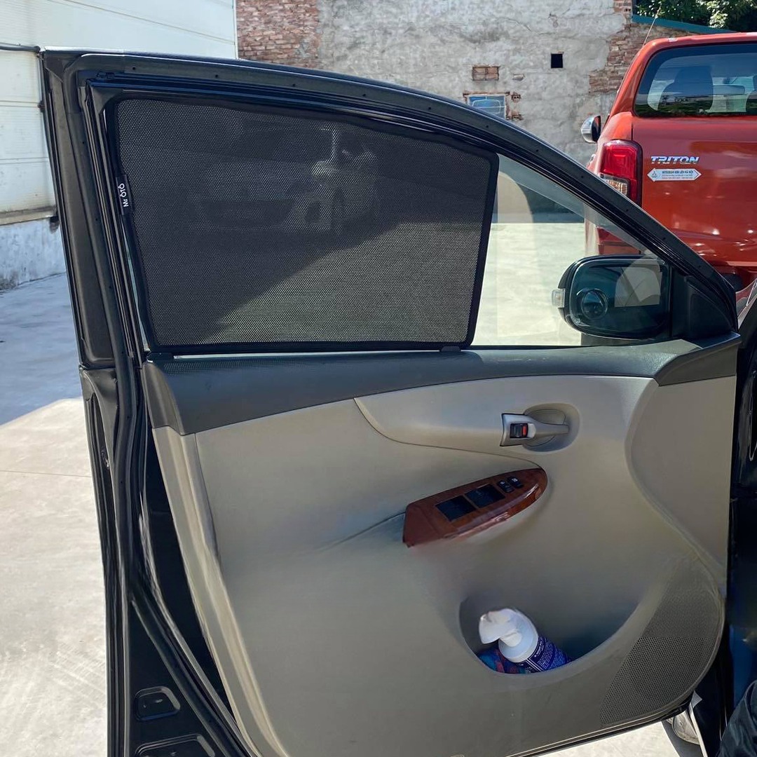 TOYOTA COROLLA ALTIS 2008-2014 custom-fit car window sun shades — photo 3