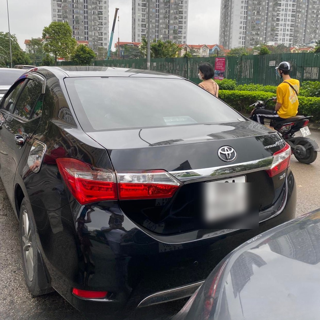 TOYOTA COROLLA ALTIS 2015-2022 custom-fit car window sun shades — photo 4