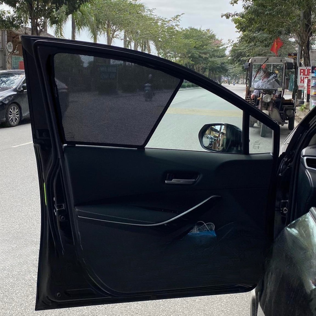 TOYOTA COROLLA ALTIS 2023-2025 custom-fit car window sun shades — photo 2