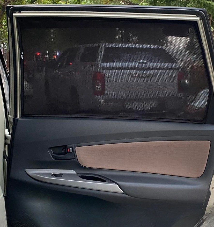 Toyota Avanza 2nd Gen People Mover 2012-2021 car window sun shades — photo 2