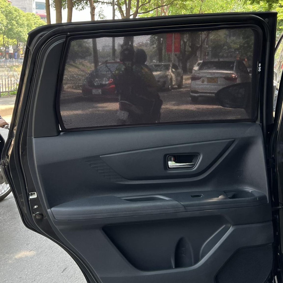 TOYOTA AVANZA 2022-2025 custom-fit car window sun shades — photo 2