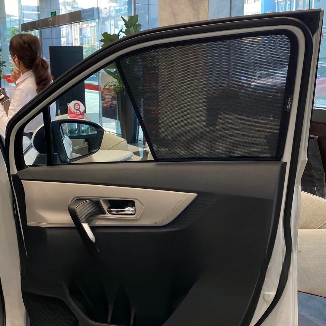 TOYOTA AVANZA 2022-2025 custom-fit car window sun shades — photo 9