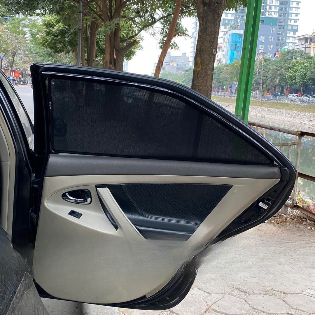 TOYOTA CAMRY 2007-2012 custom-fit car window sun shades — photo 5