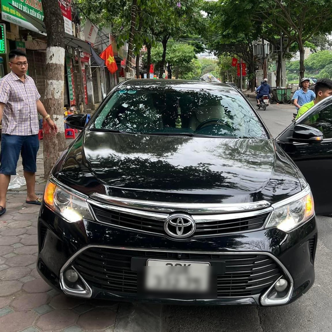 TOYOTA CAMRY 2012-2017 custom-fit car window sun shades — photo 13