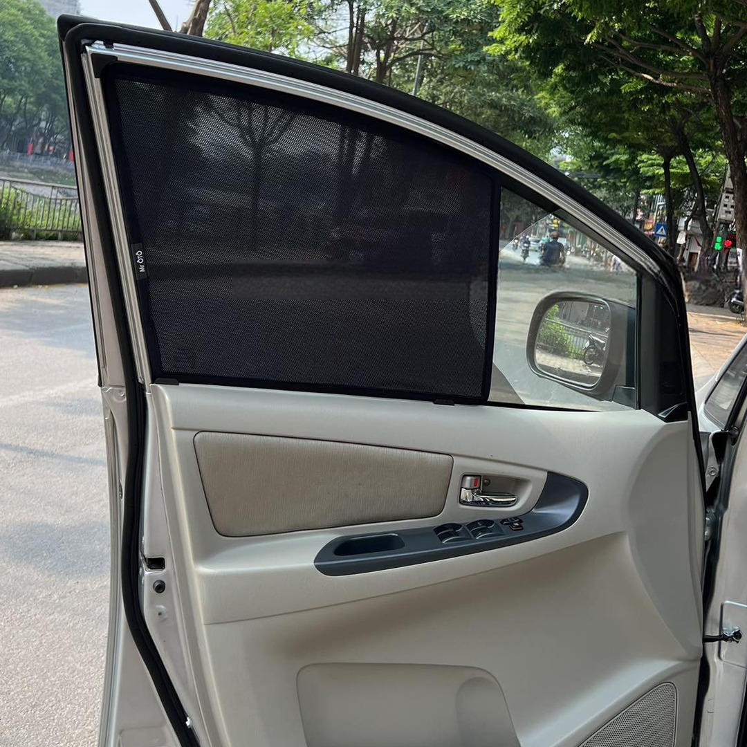 TOYOTA INNOVA 2006-2015 custom-fit car window sun shades — photo 19