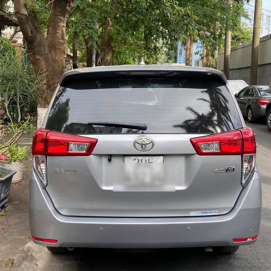 TOYOTA INNOVA 2016-2022 car window sun shades — photo 4