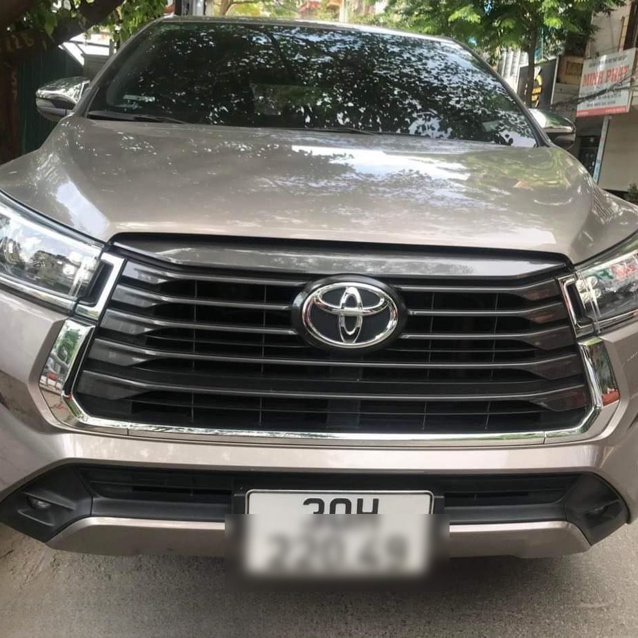TOYOTA INNOVA 2016-2022 car window sun shades — photo 6