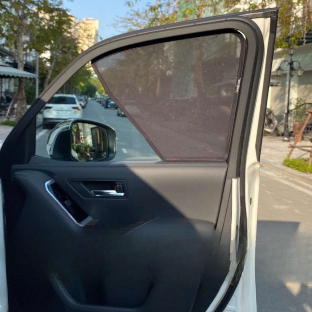 TOYOTA LAND CRUISER (LC300) 2022-2024 custom-fit car window sun shades — photo 6