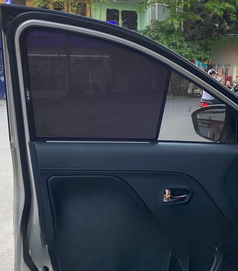 Toyota Rush 2nd Gen SUV 2018-2026 car window sun shades — photo 2