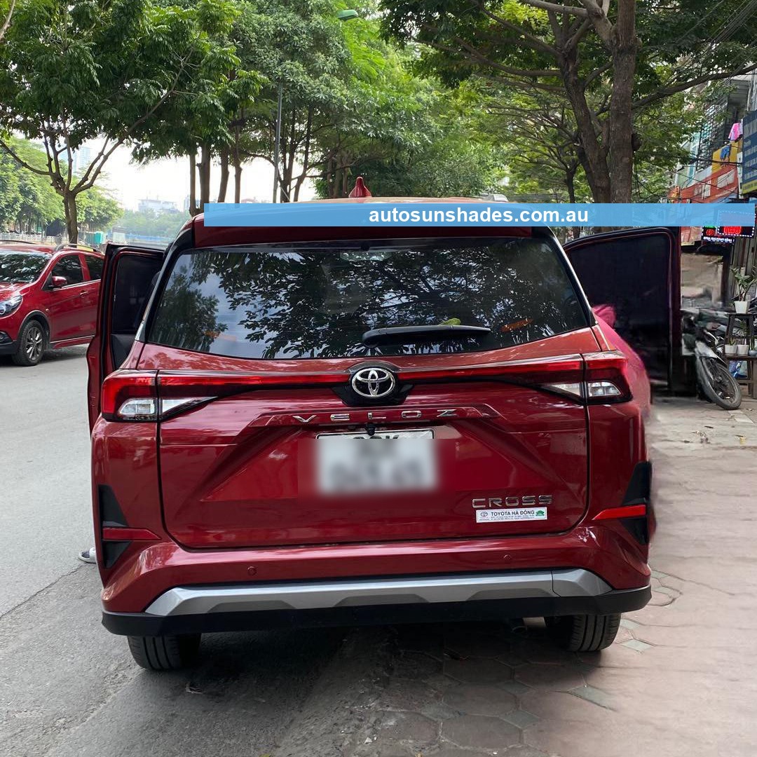 TOYOTA VELOZ custom-fit car window sun shades — photo 4