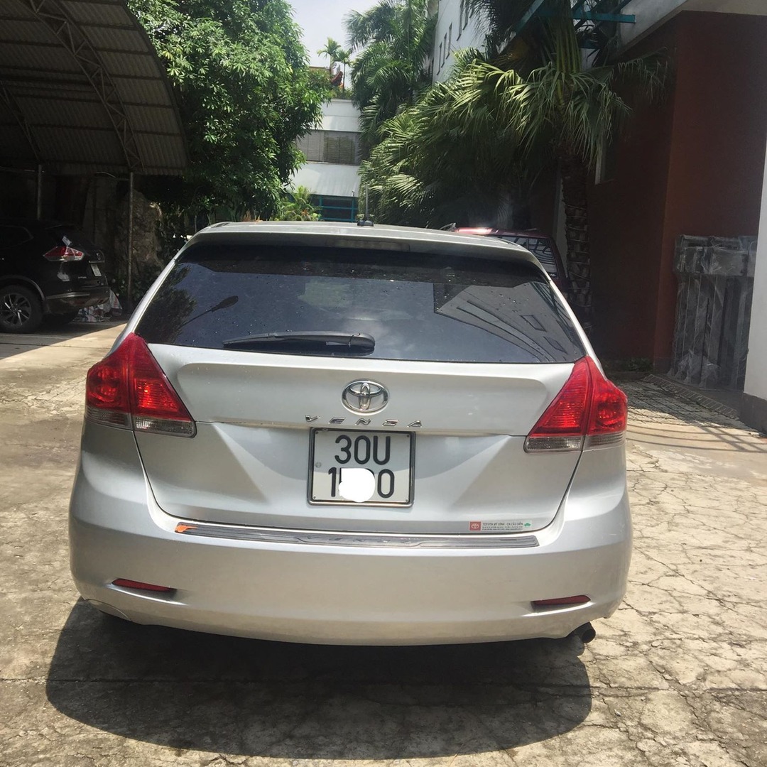 TOYOTA VENZA car window sun shades — photo 5
