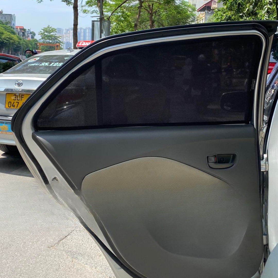 TOYOTA VIOS 2008-2013 custom-fit car window sun shades — photo 11
