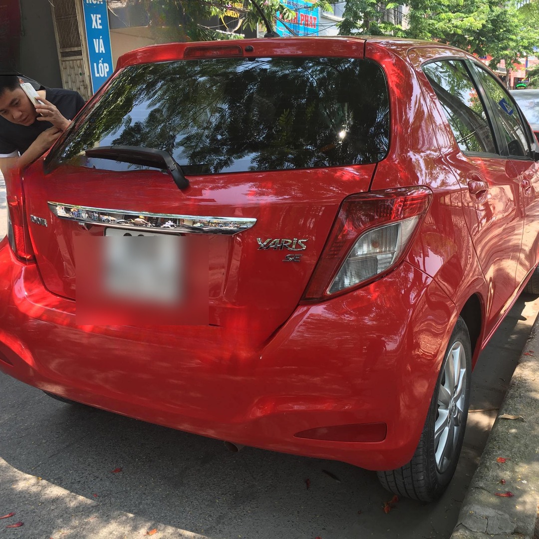 TOYOTA YARIS 2013-2018 custom-fit car window sun shades — photo 16