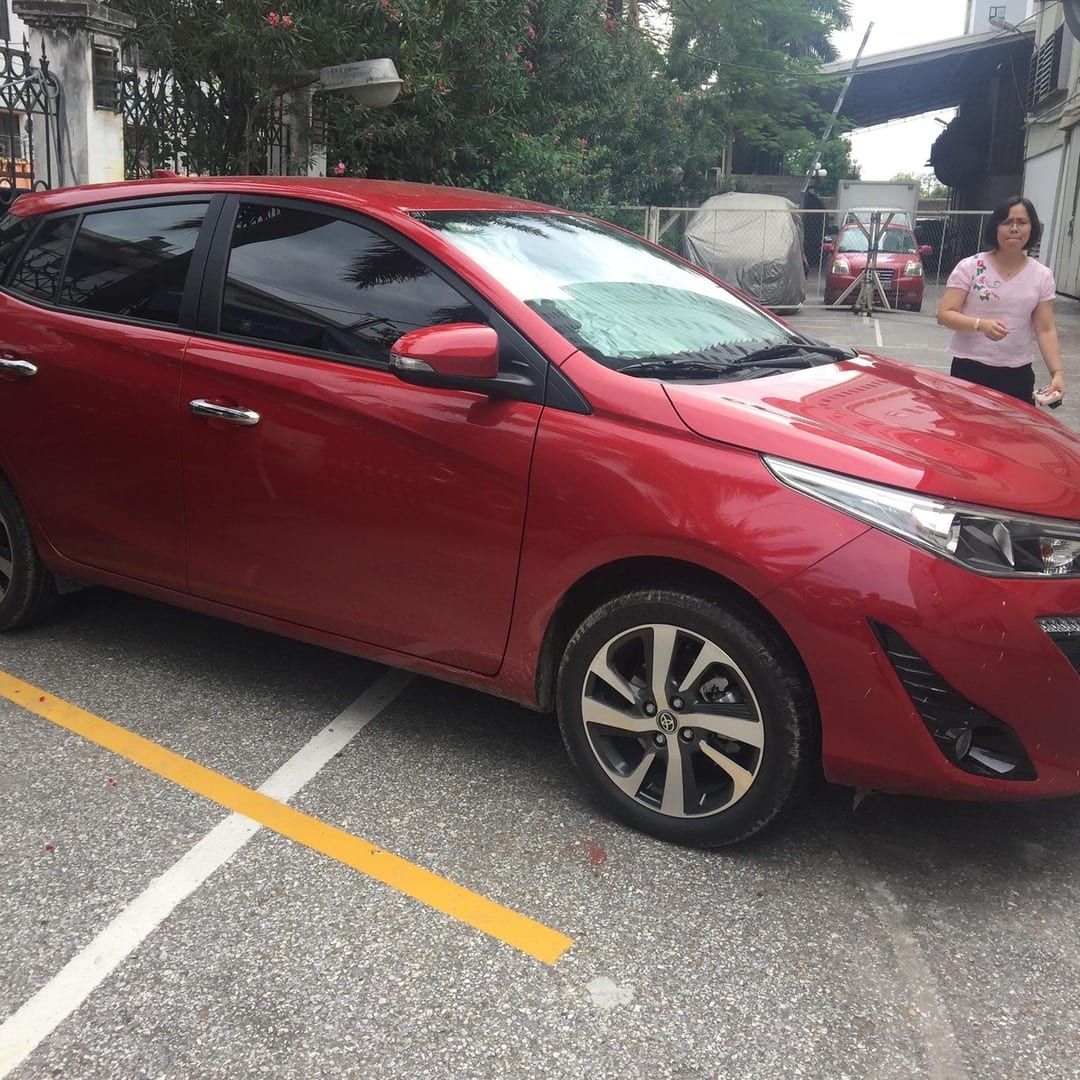 TOYOTA YARIS 2019-2022 custom-fit car window sun shades — photo 12