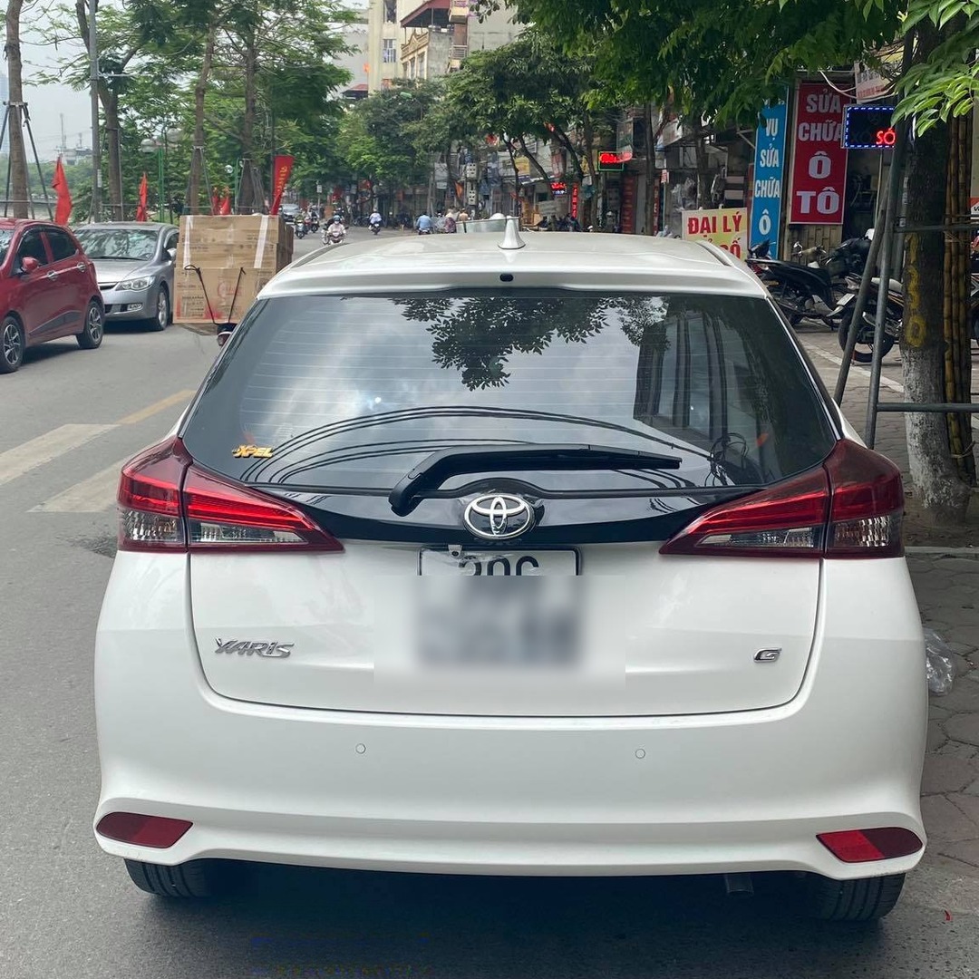 TOYOTA YARIS 2019-2022 custom-fit car window sun shades — photo 19
