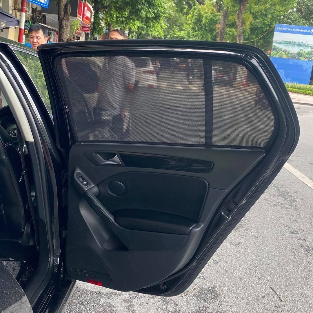 VOLKSWAGEN GOLF custom-fit car window sun shades — photo 5