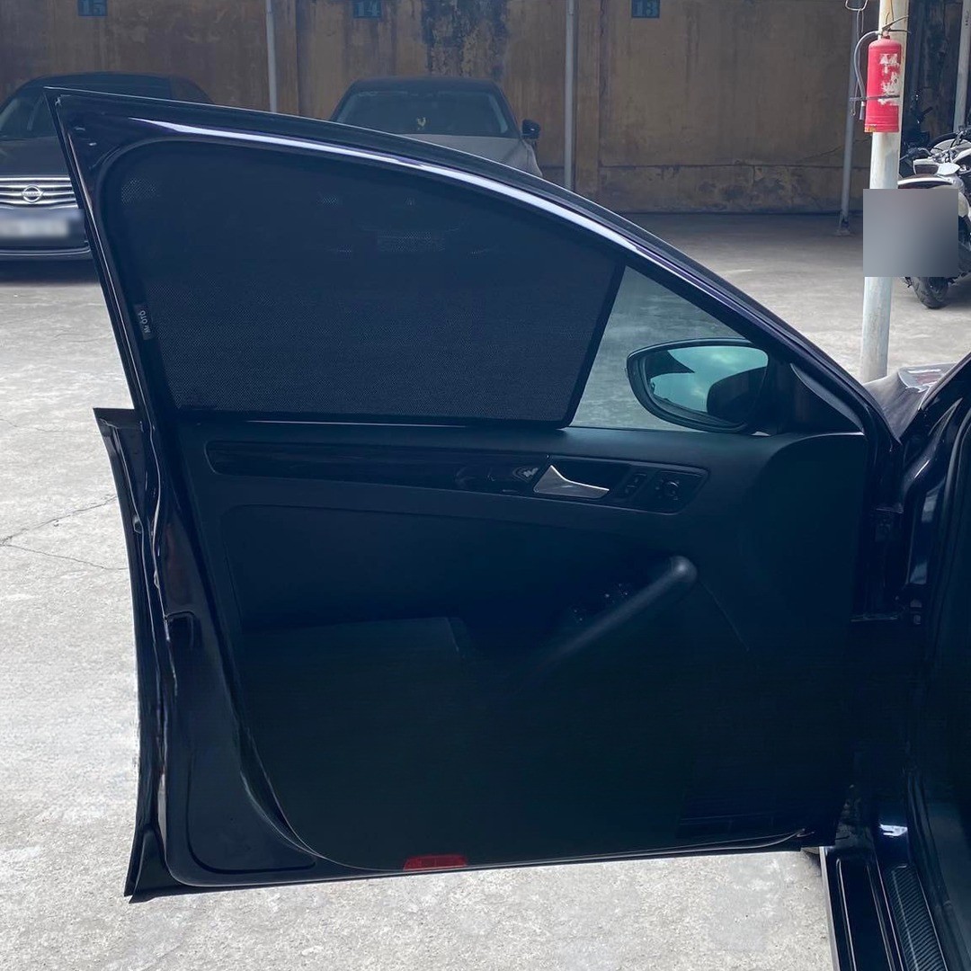 Volkswagen Jetta Mk6 Sedan 2011-2018 car window sun shades — photo 2