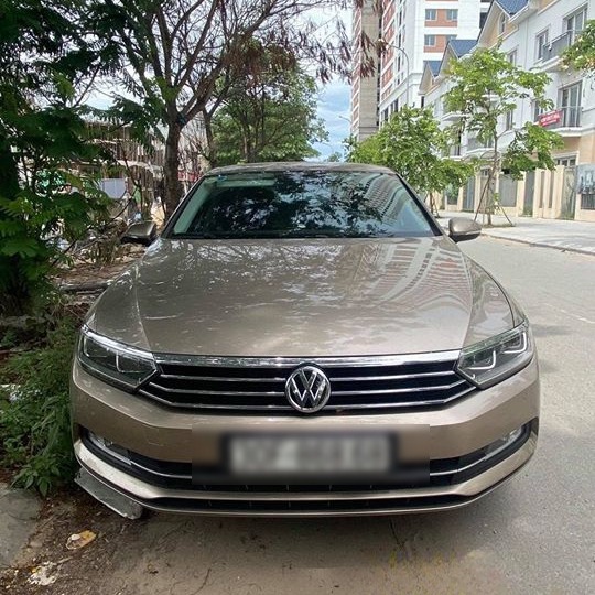 VOLKSWAGEN PASSAT custom-fit car window sun shades — photo 1