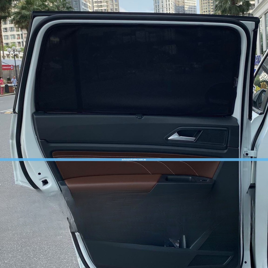 VOLKSWAGEN TERAMONT car window sun shades — photo 6