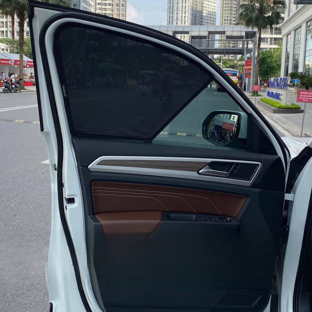 VOLKSWAGEN TERAMONT car window sun shades — photo 7