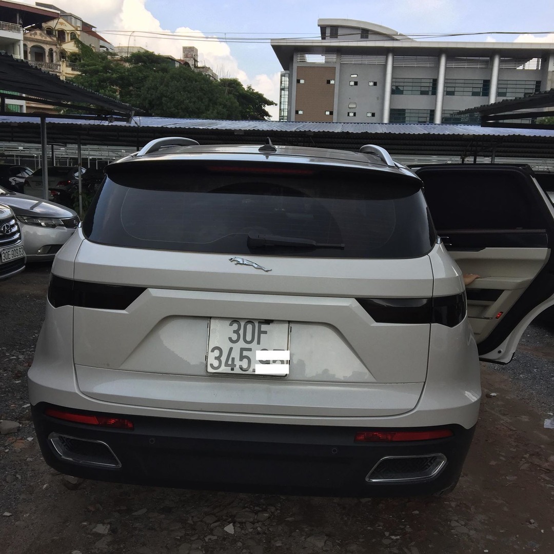 ZOTYE Z8 custom-fit car window sun shades — photo 10